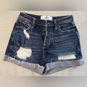 Curvy Ultra-Highrise Mom Shorts